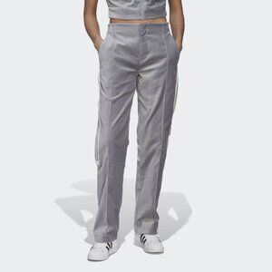 adidas Women Blue Version Challenger Pant HN1002 Retail:$300